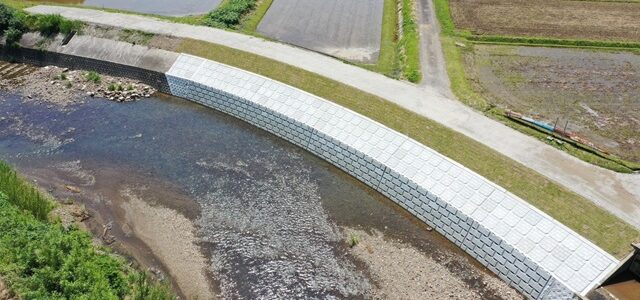 6災12号河川災害復旧工事（五反田川）